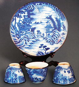 Bộ đồ trà xuân - thu ẩm, vẽ phong cảnh sơn thủy. Đồ sứ kí kiểu đời Hoàng đế Minh Mạng